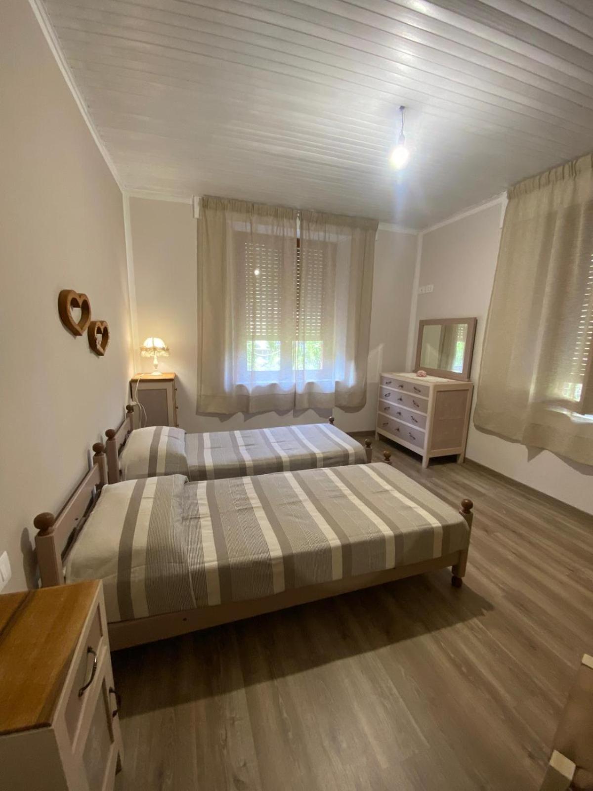 Apartamento Da Cinzia Pievepelago Exterior foto